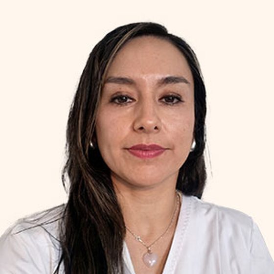 Dayana Nicole Hernández Layana, psiquiatra adultos